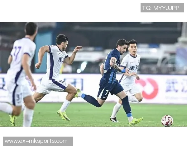 临危受命率队保级，三镇的“救火英雄”邓卓翔能转正吗？