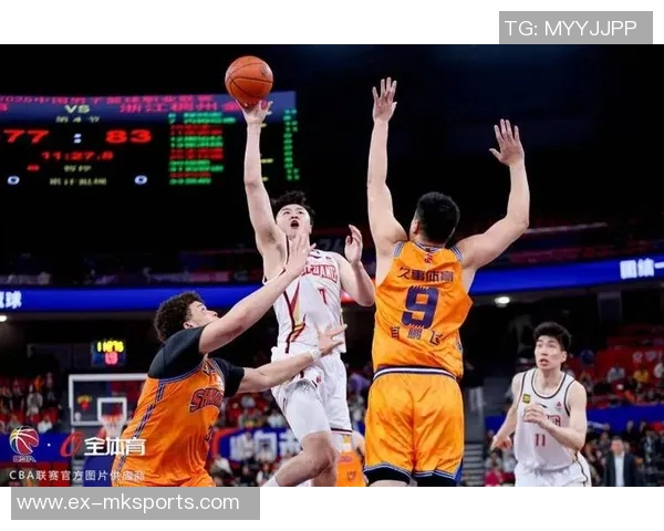 CBA榜首之争白热化甜蜜赛程或助新疆反超上海