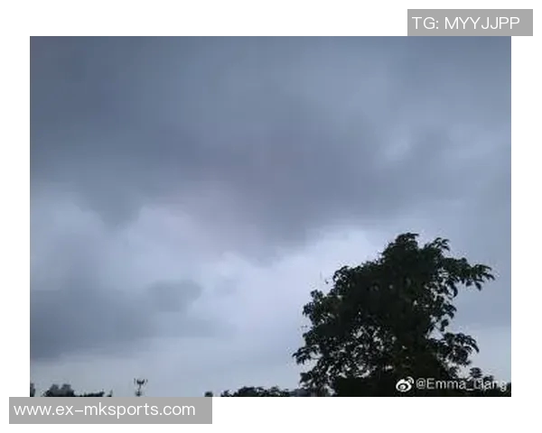 惊艳!崔永熙4分钟5分点燃替补席赛后喜提新绰号 惊艳!崔永熙4分钟5分点燃替补席赛后喜提新绰号