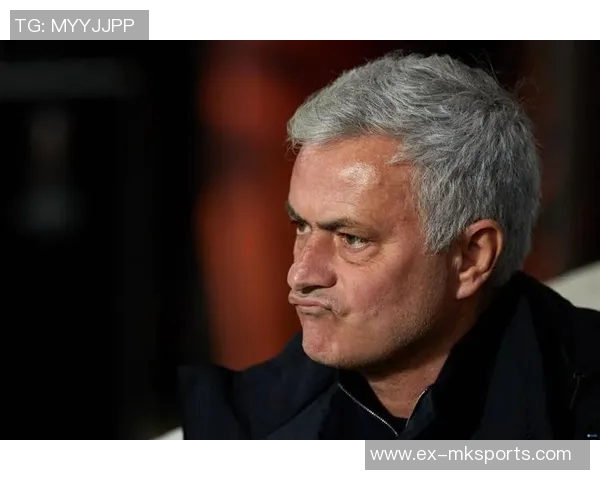 土媒:穆里尼奥迄今为止已拿到1.15亿欧解约赔偿金 土媒:穆里尼奥迄今为止已拿到1.15亿欧解约赔偿金