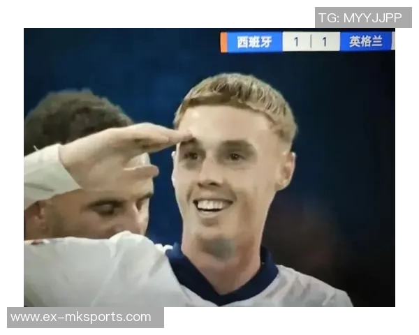 能做到吗？库库欧洲杯夺冠后染红发，现称世界杯夺冠将剃光头